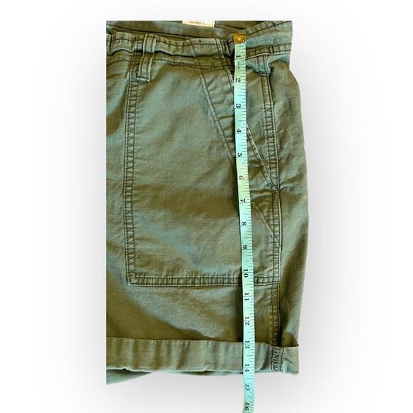 GAP Women's Size 16 Green Girlfriend Chino Shorts - Picture 3 of 5